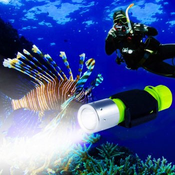 SaniMomo Diving Signal Lamp Underwater LED Light Flashlight Safety Gear With Lanyard 